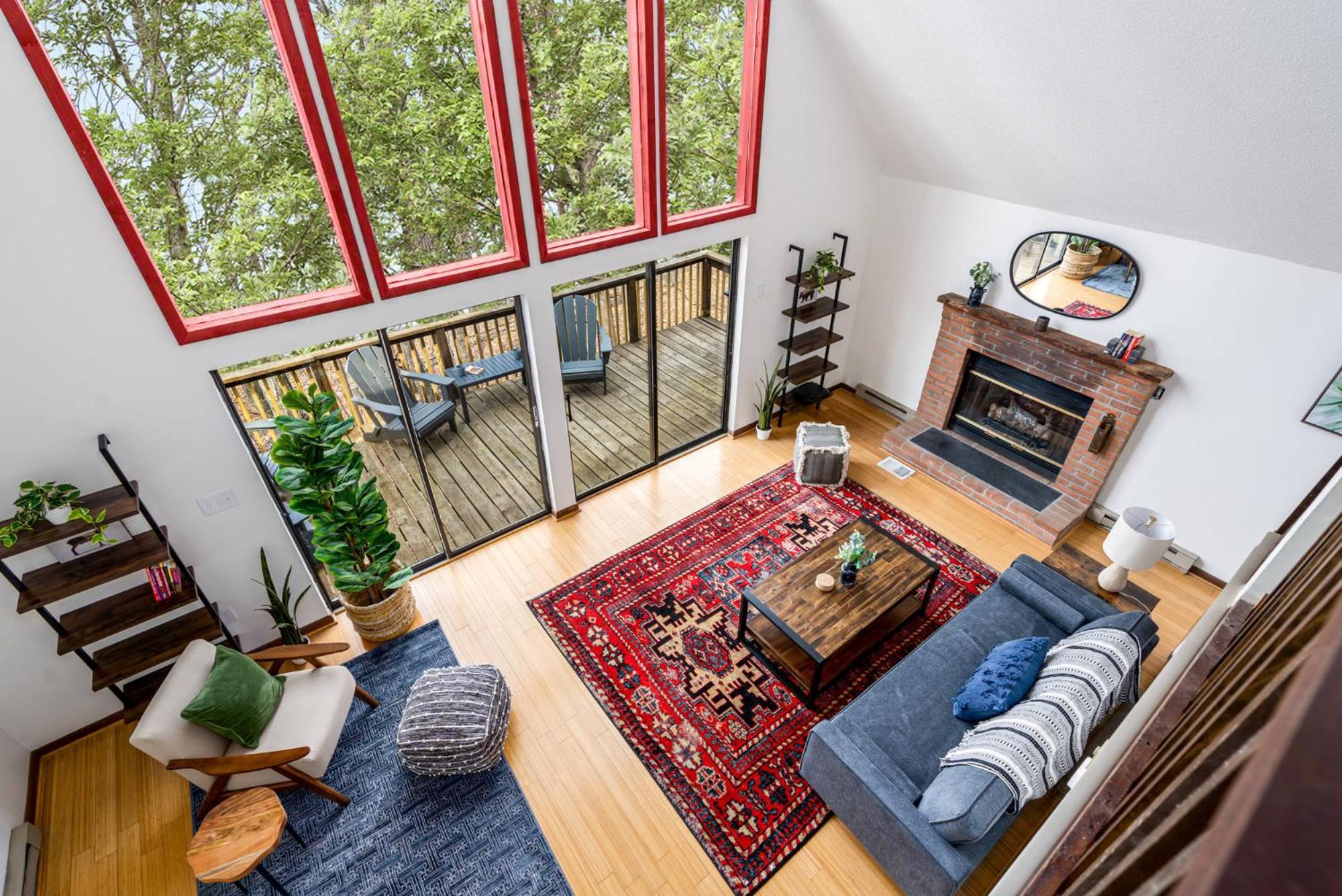 Modern Chalet Cabin W Hot Tub, Deck&Grill, & Wifi! Inwood Exterior foto
